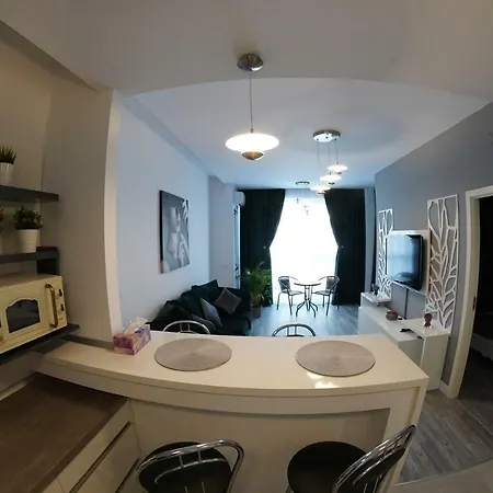 Helen's Home, Onix Blue Apartmán Mamaia