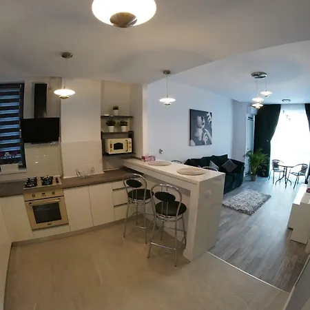 Helen's Home, Onix Blue Apartmán Mamaia