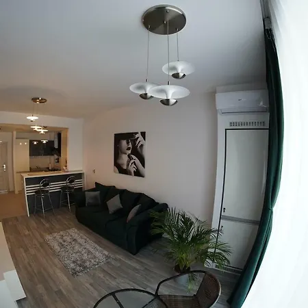 Helen's Home, Onix Blue Apartmán